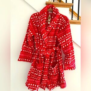Cozy Red Patterned Bathrobe